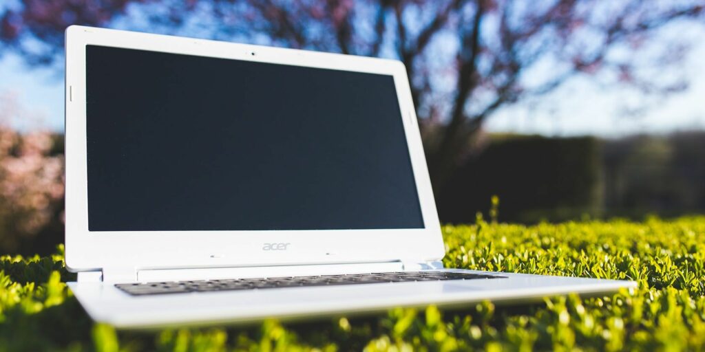 laptop-on-grass-acer