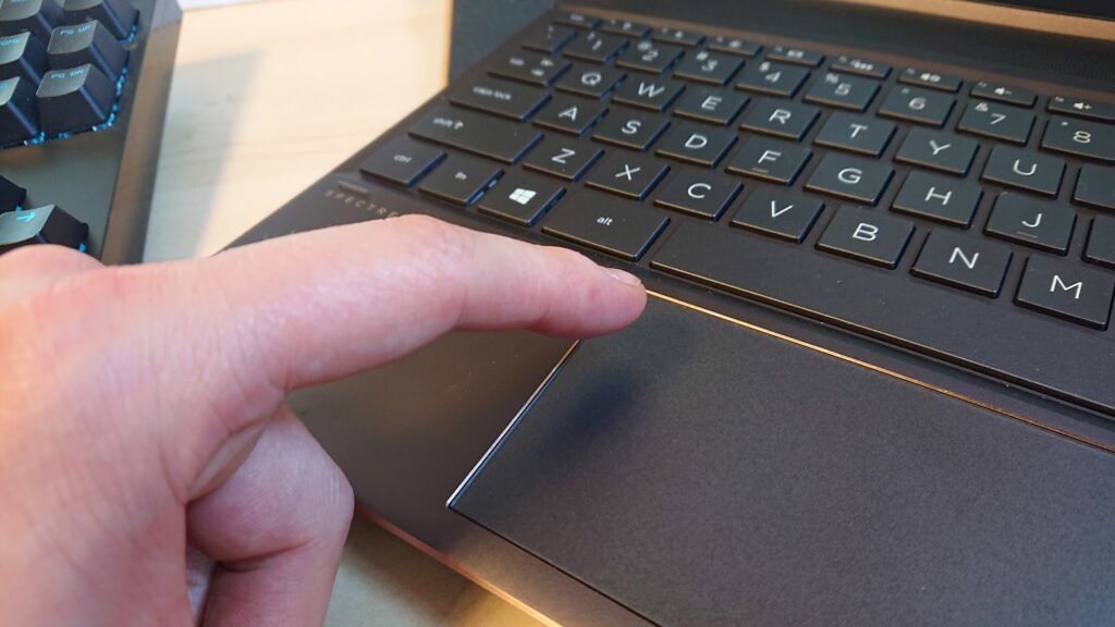 Comment déverrouiller le pavé tactile sur un ordinateur portable HP