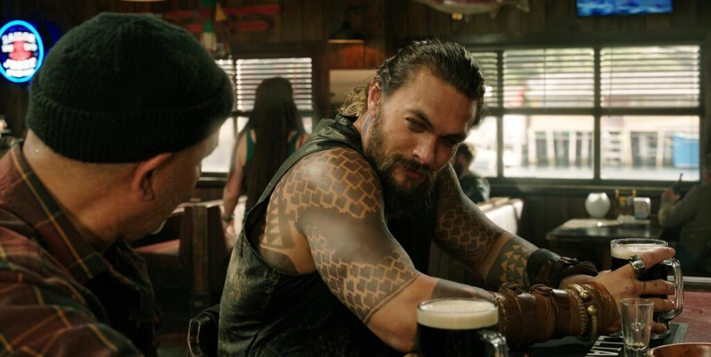 Jason Momoa avant qu'Aquaman ne soit Baywatch (et ait menti)