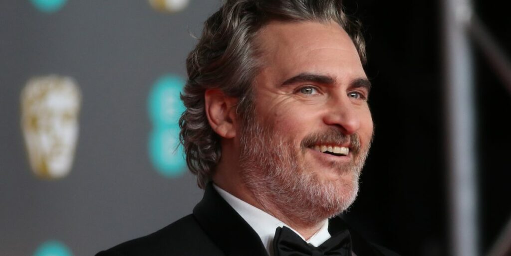 Joaquin Phoenix parle du manque de diversité dans la victoire aux BAFTA