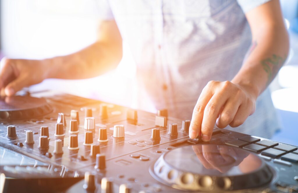 Meilleurs logiciels de mixage DJ gratuits