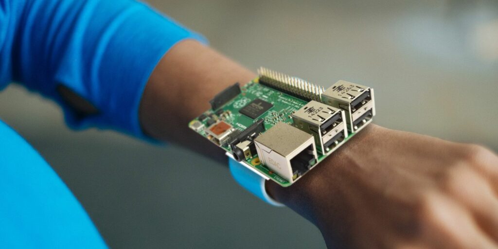 raspberry-pi-wearable