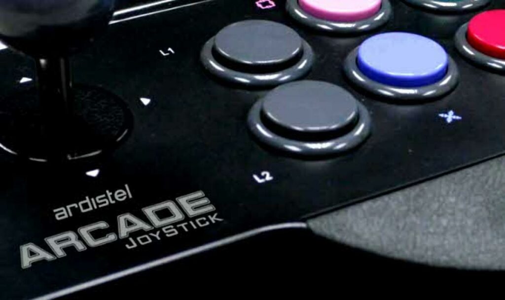Ardistel complète sa gamme PS3