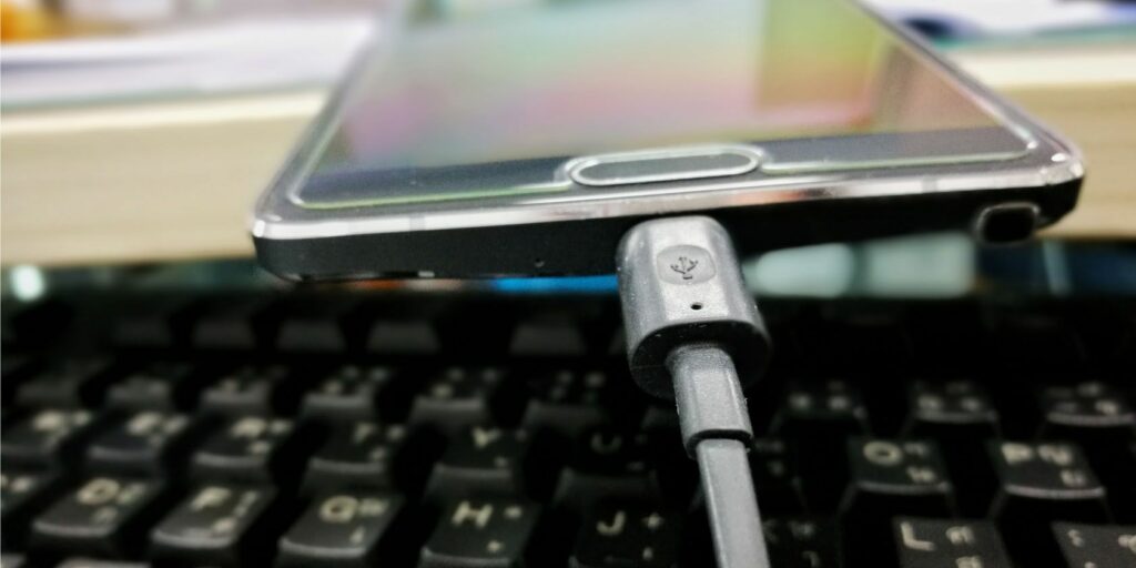 Comment connecter un clavier USB à votre téléphone Android