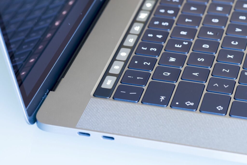 Comment remplacer une batterie de MacBook Pro