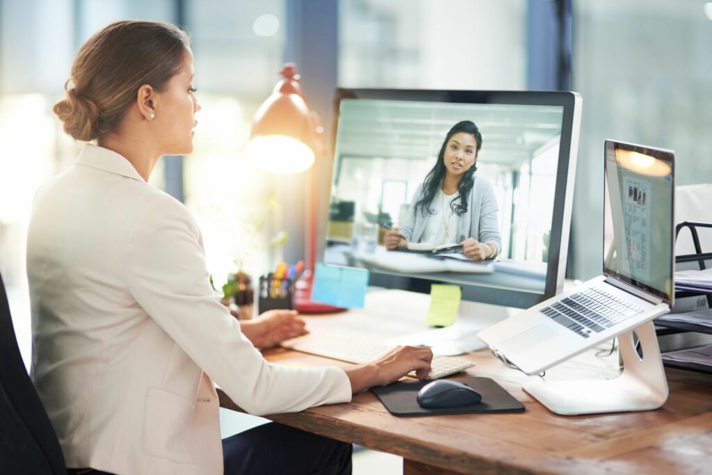 Comment utiliser un ordinateur portable comme moniteur