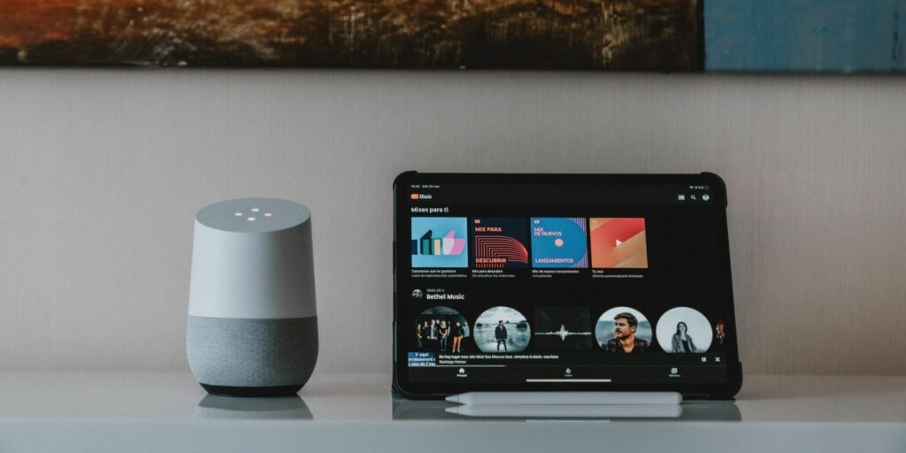 Google Home et Alexa fonctionnent-ils ensemble ?