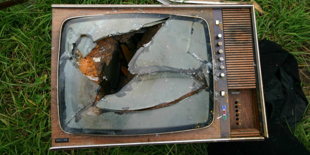 broken-television