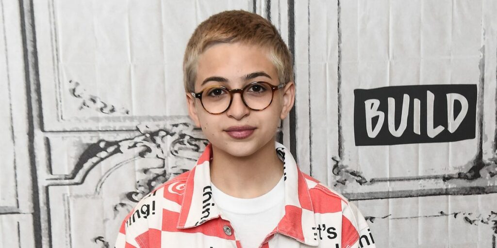 Josie Totah de la série 'Champions' apparaît comme une fille trans