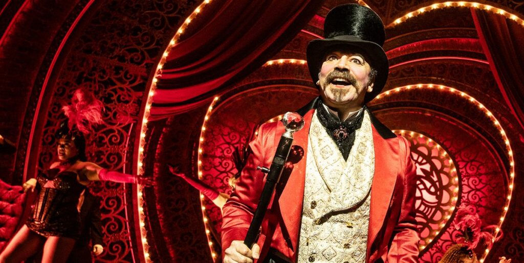 'Moulin Rouge!La comédie musicale arrive à Broadway sous l'œil attentif de Baz Luhrmann