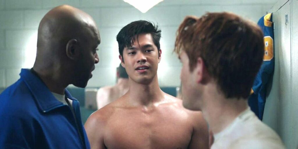 Ross Butler quitte "Riverdale" et a déclenché les rumeurs de la saison 2 de "13 Reasons Why"