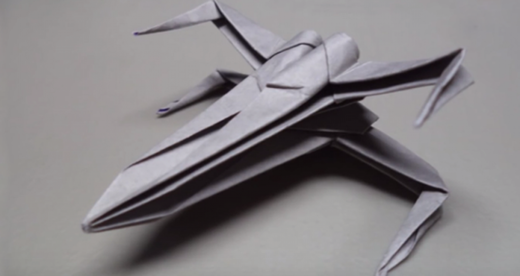 Star Wars : comment faire un origami X-Wing ?