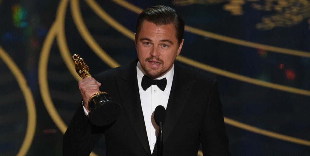 Leonardo DiCaprio doit rendre son Oscar