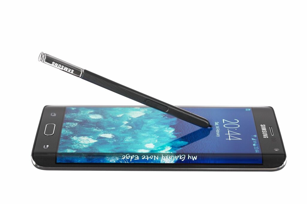 Comment retirer la coque arrière du Samsung Galaxy Note Edge