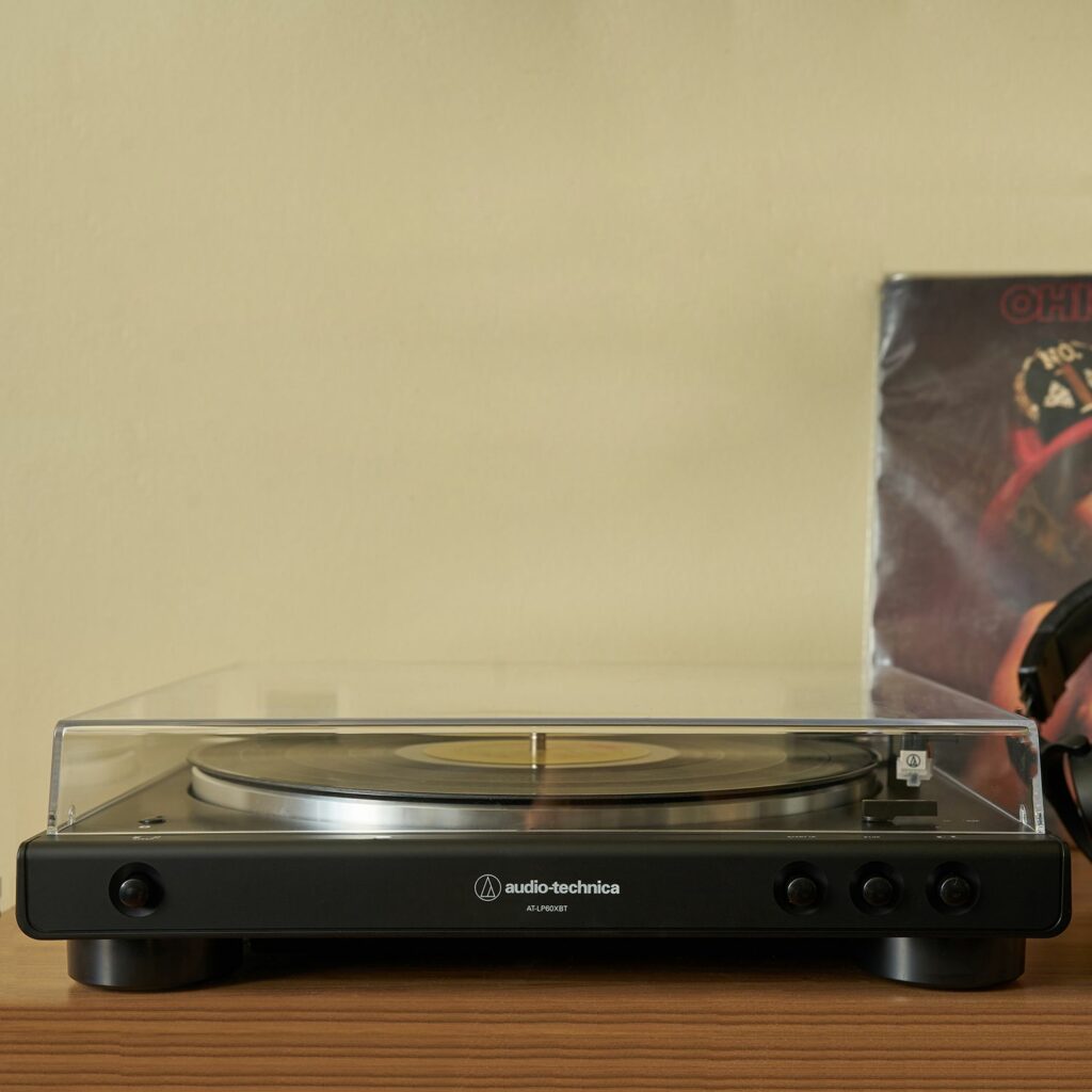 Test Audio-Technica AT-LP60XBT-BK