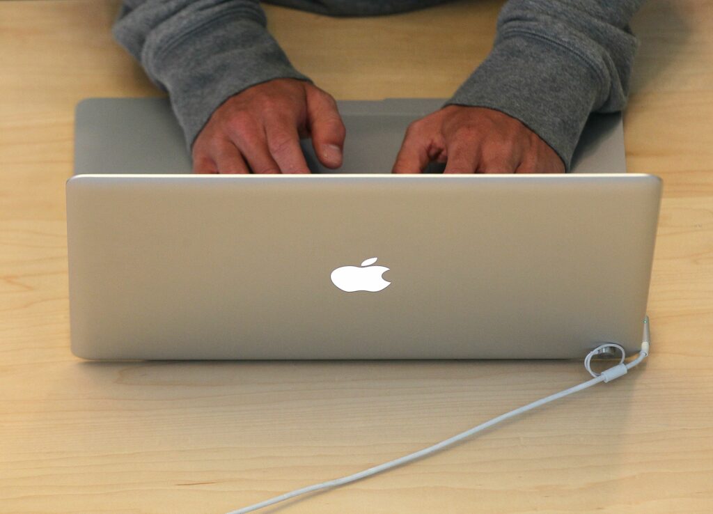 Comment allumer ou éteindre votre MacBook