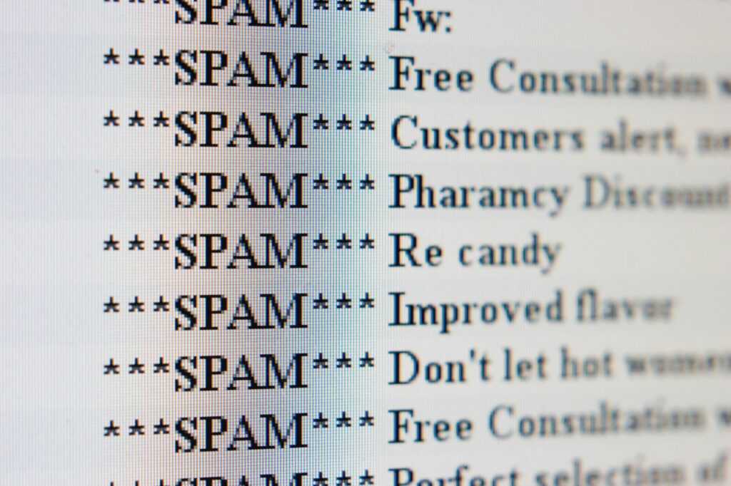 Comment les spammeurs obtiennent-ils mon adresse e-mail ?