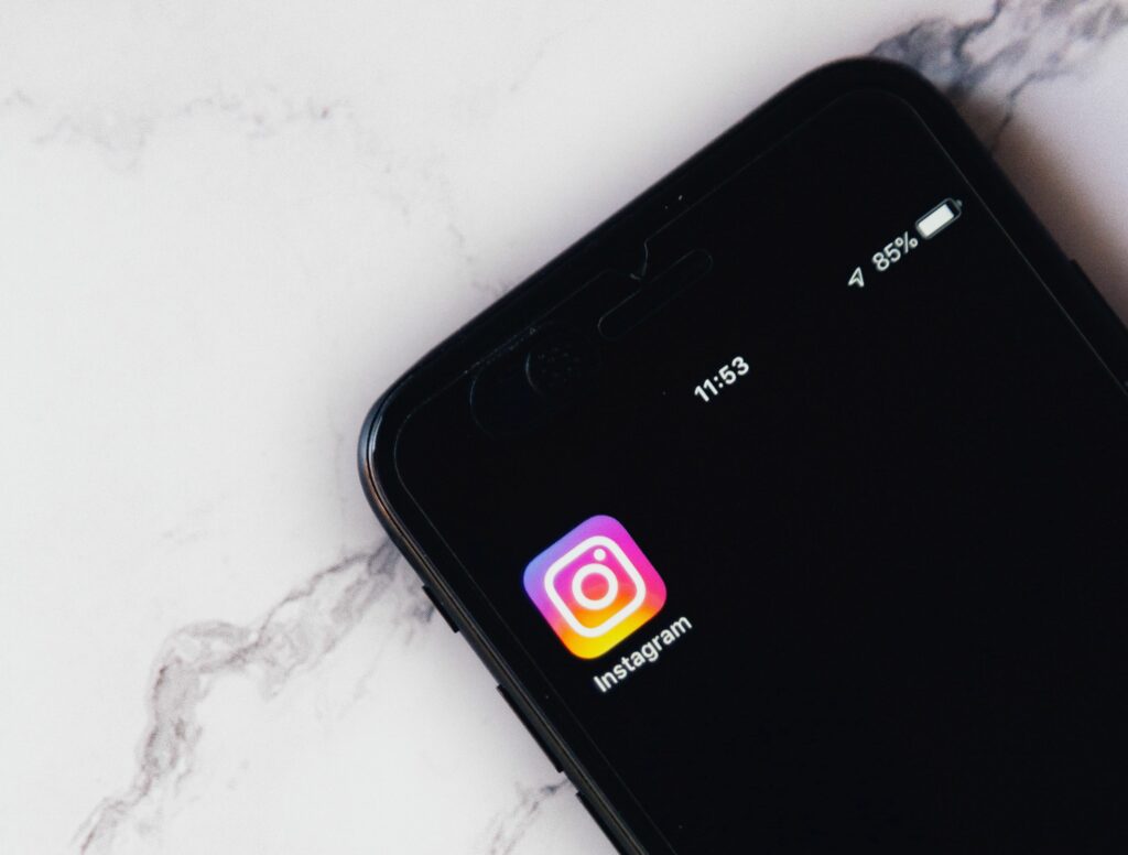 Comment activer le mode sombre sur Instagram