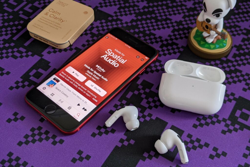 Qu'est-ce que l'audio spatial et comment l'utiliser sur les AirPods Pro et AirPods Max