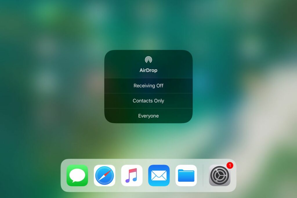 Comment accéder à AirDrop dans le centre de contrôle iOS