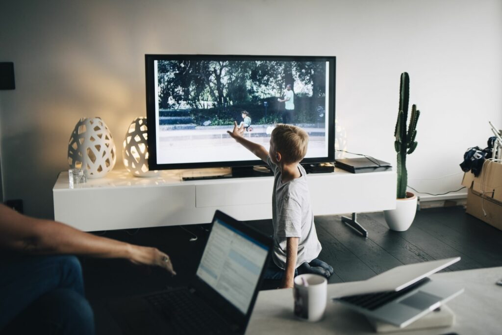 Comment utiliser l'accès à distance sur les téléviseurs intelligents Samsung