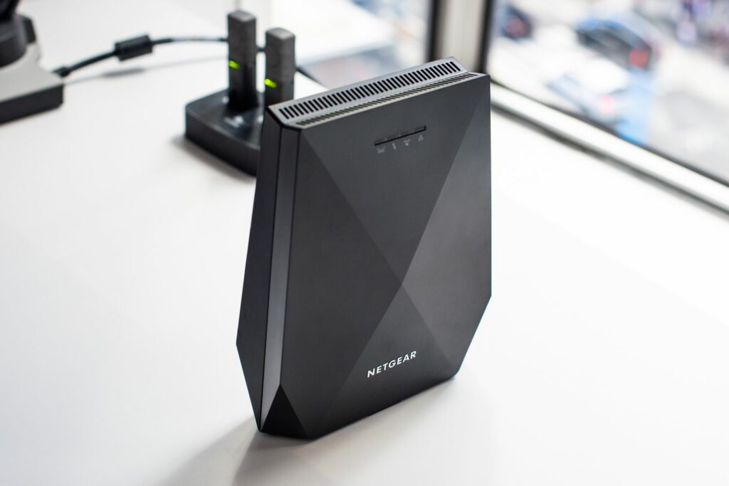 Examen de l'extendeur Wi-Fi Mesh Netgear Nighthawk X6