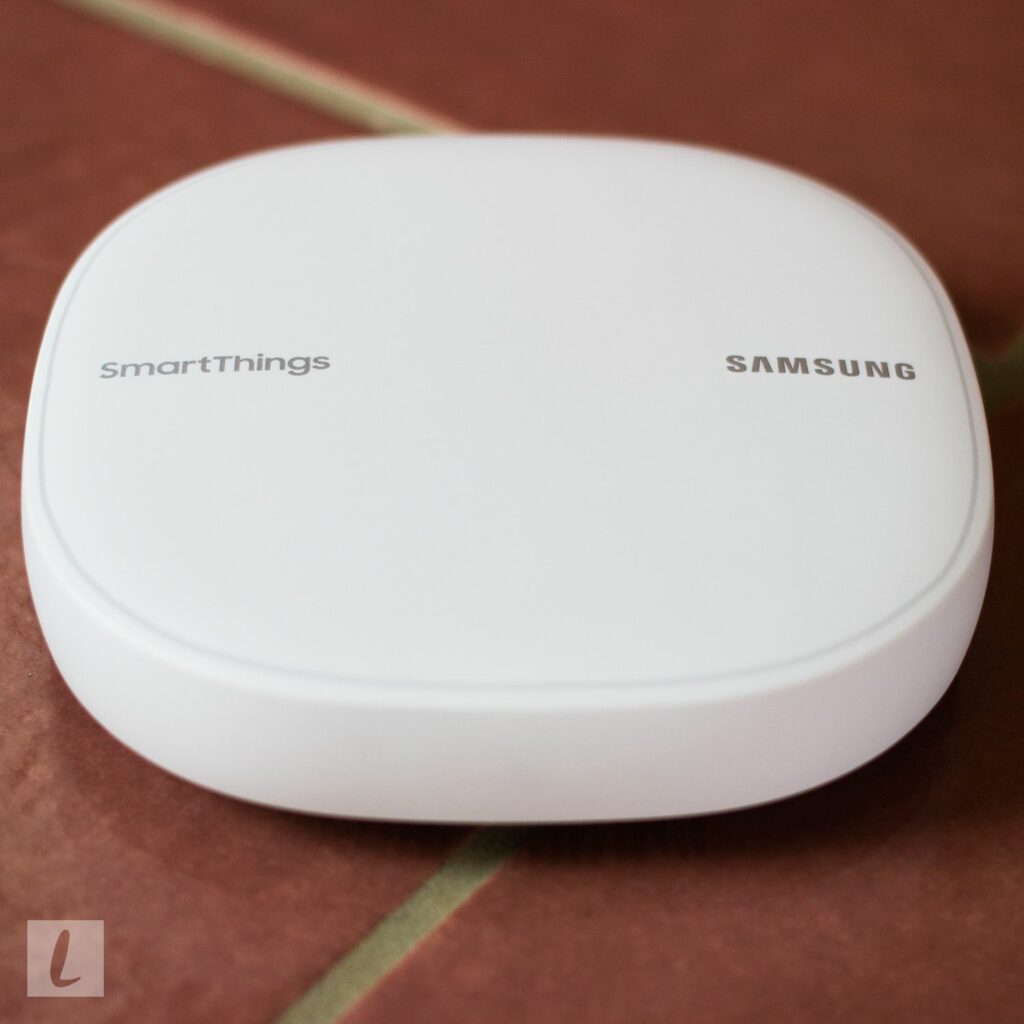 Examen du routeur maillé Samsung SmartThings Wifi et du concentrateur de maison intelligente