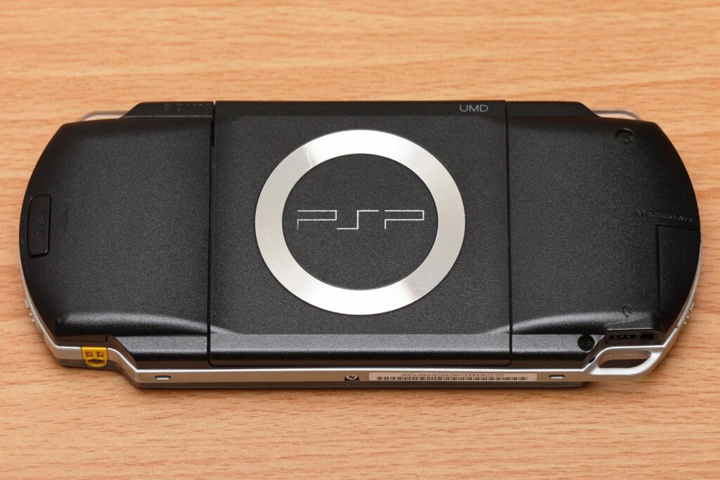 Spécifications de la PlayStation Portable 1000
