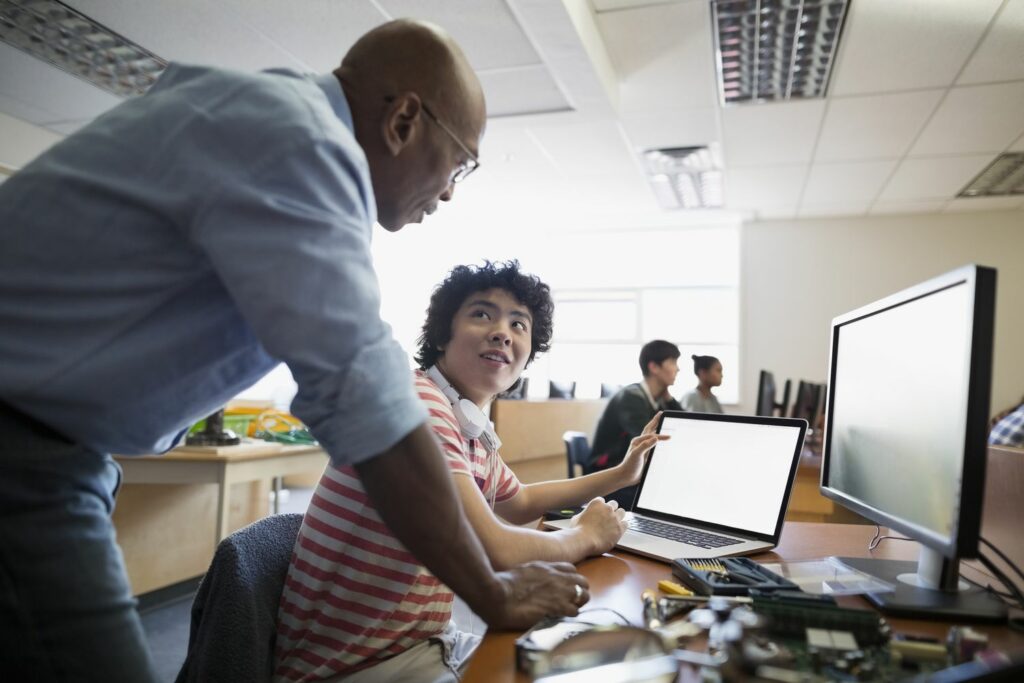 Idées de projets scolaires pour les étudiants en informatique et en réseaux informatiques