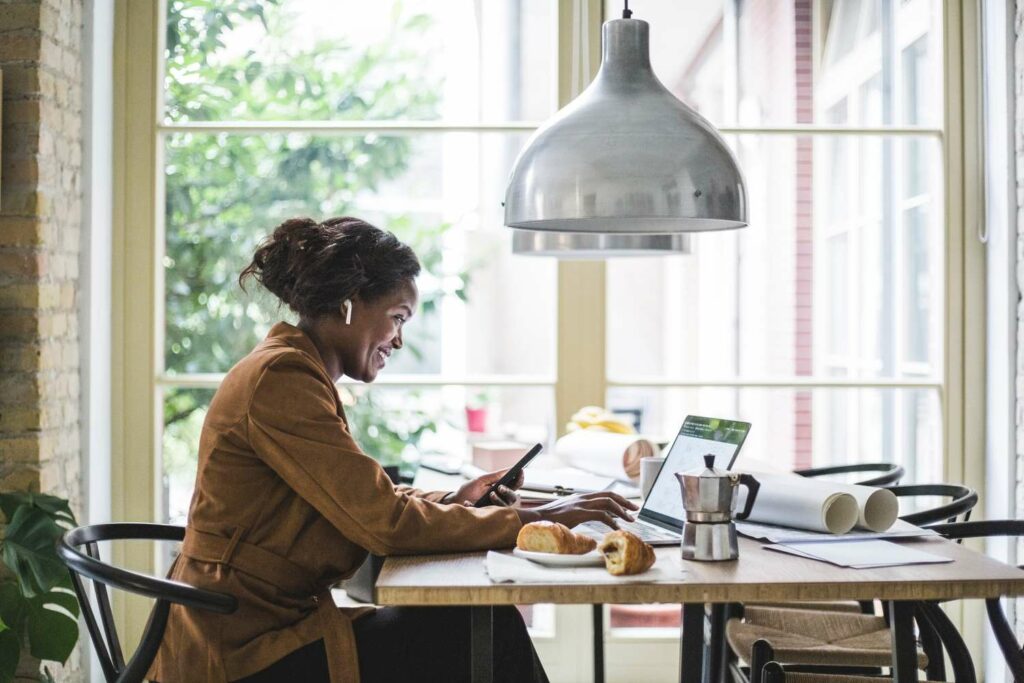 Les écouteurs mains libres pourraient contrôler plus que la musique à l'avenir